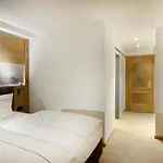 Jaegerhof ****s 호텔
