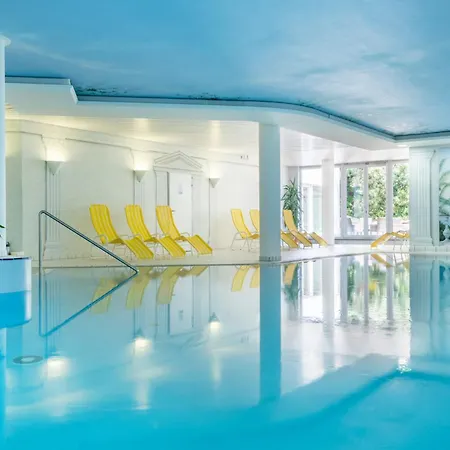 Jaegerhof ****s מלון 4*