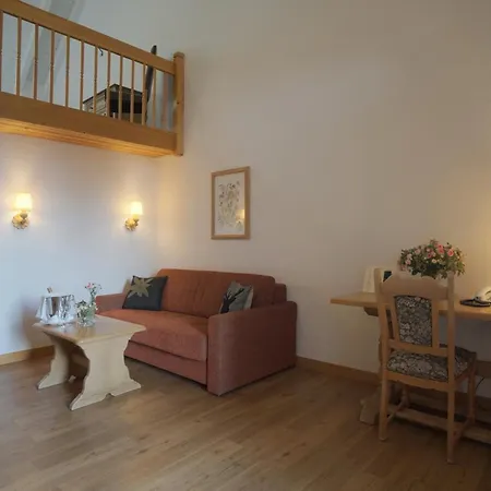 Jaegerhof ****s מלון 4*