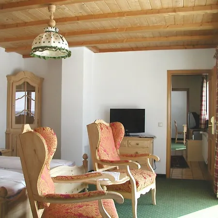 מלון Jaegerhof ****s Isny im Allgäu