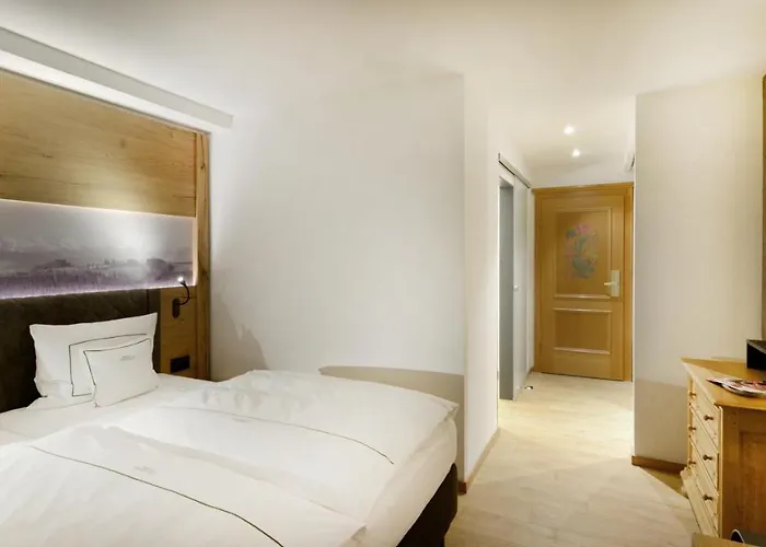 ベルクホテル イェガーホフ ****s ホテル