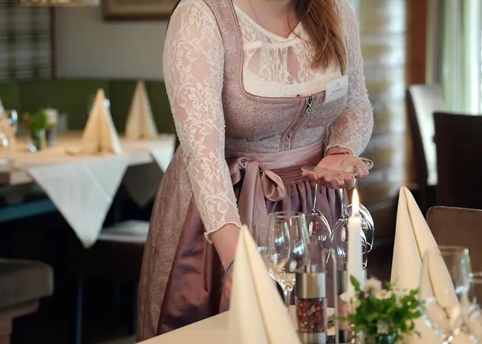 ベルクホテル イェガーホフ ****s ホテル 4*